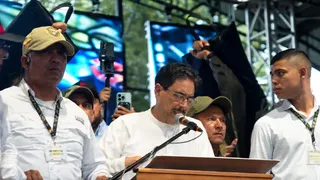 Campaña de Iván Cepeda entra en la mira del CNE por presuntas irregularidades