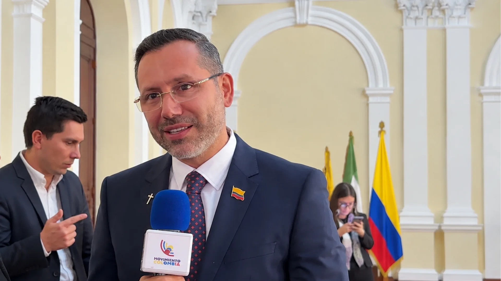 “La reconstrucción ya empezó”: ministro de Vivienda anuncia entrega de casas a familias afectadas por el terremoto