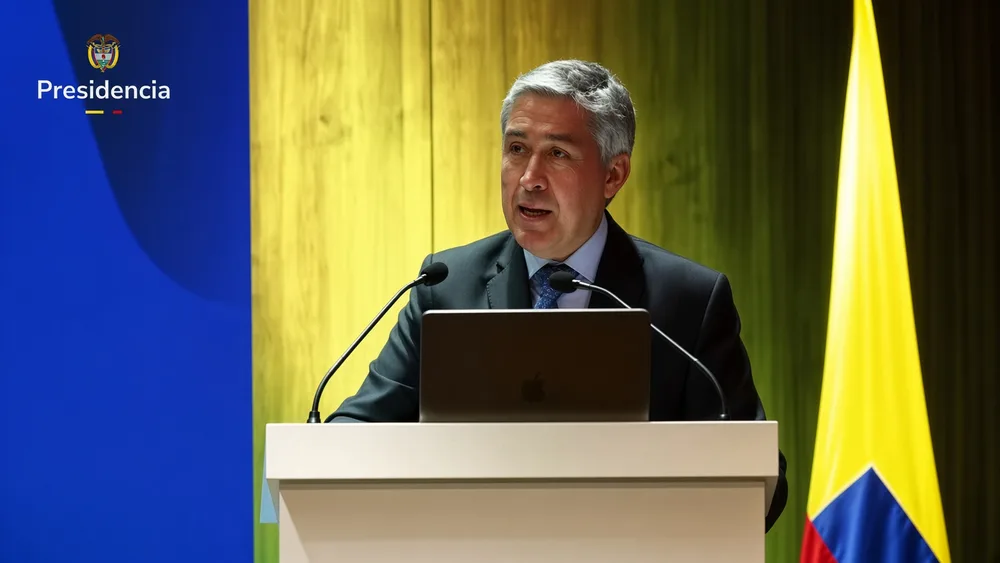 Director de Excelencia en la Justicia explota contra Petro: “Estigmatizó a jueces por su raza y género y quiso resetear la democracia”