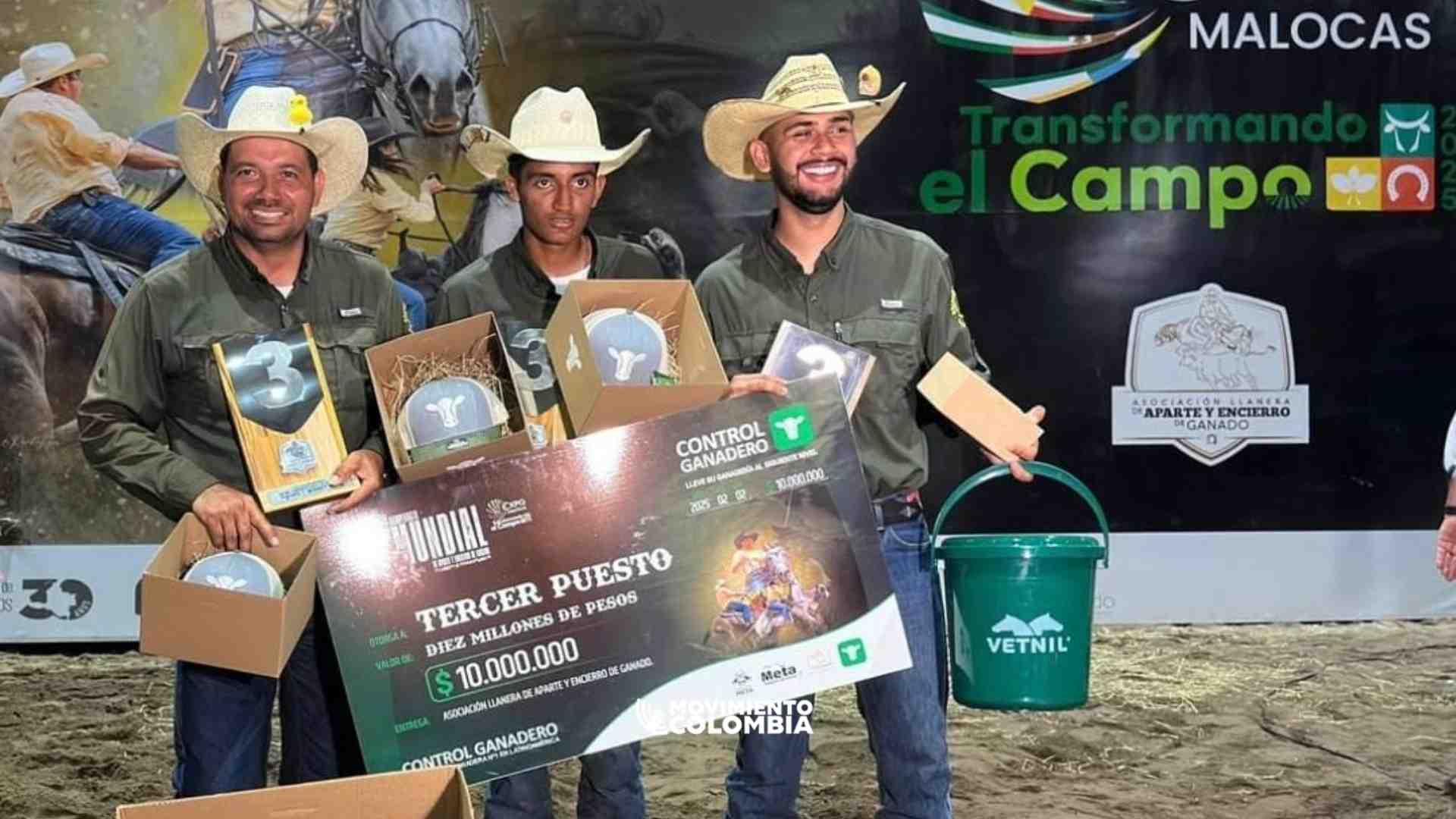 Épico cierre del 9° Mundial de Aparte y Encierro en ExpoMalocas 2025 4 Petro firma contrato millonario suscrito por Gustavo Bolivar para acabar el hambre 5 1